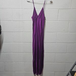 Lasoie 100% Silk Night Gown Size Small